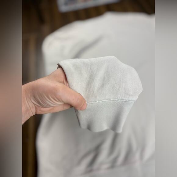 Club Monaco 85 size XL White Ivory Beige Gray Sweatshirt Comfy Cozy Pullover Top - Picture 10 of 10